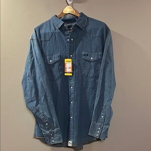 Wrangler Men's Pearl Button Denim Button Down Shirt